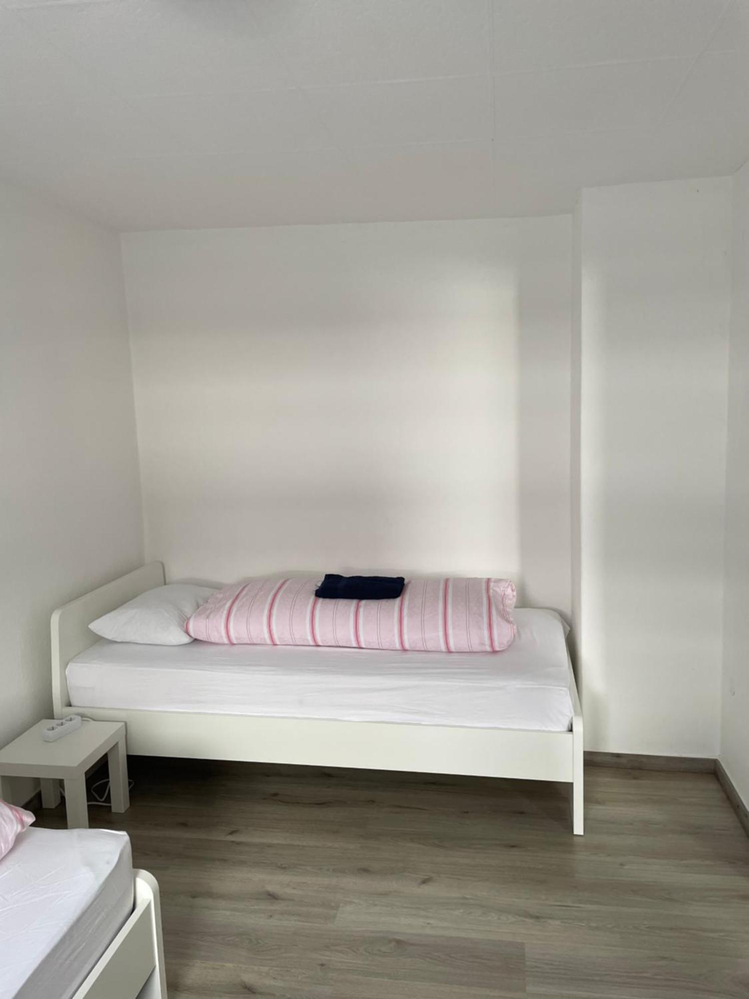 Ferienwohnung Kassel Zentral Bagian luar foto